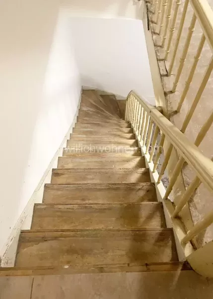 F14-RG-Treppe-06